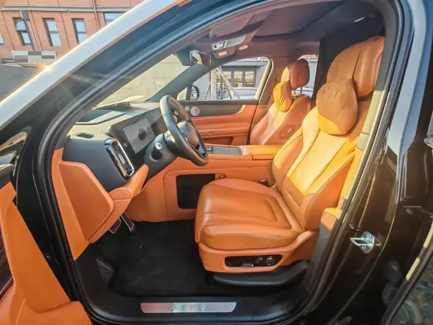 2024 AITO AITO thumbnail 3