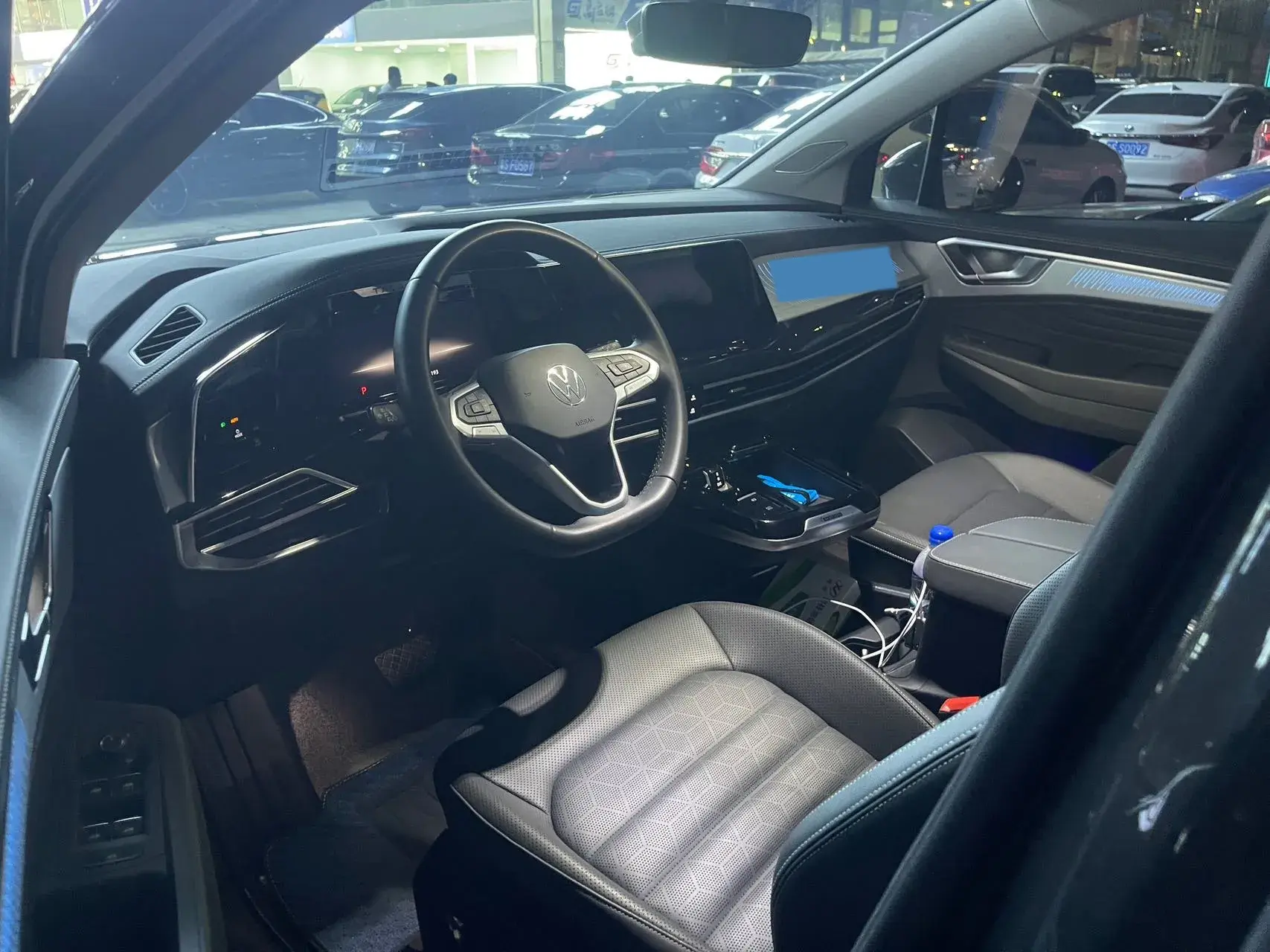 2024 VOLKSWAGEN TALAGON thumbnail 2