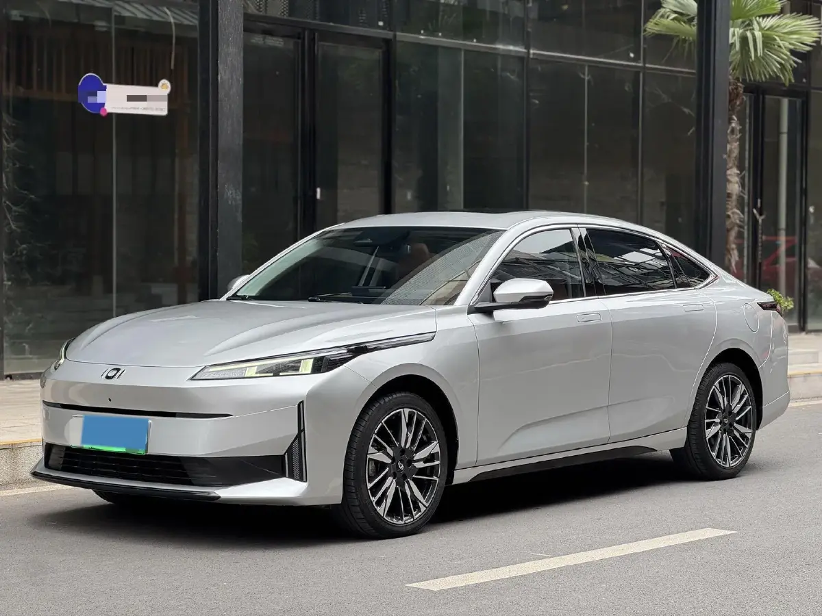 2024 ChangAn QiYuan A05 1.5L 110HP L4 E-CVT PHEV 18.99KWH