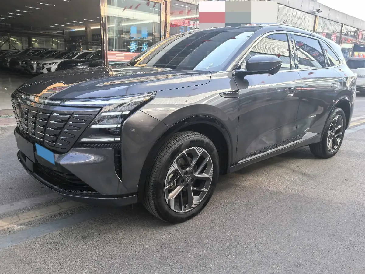 2025 ChangAn CS75 Plus 1.5T 192HP L4 8AT