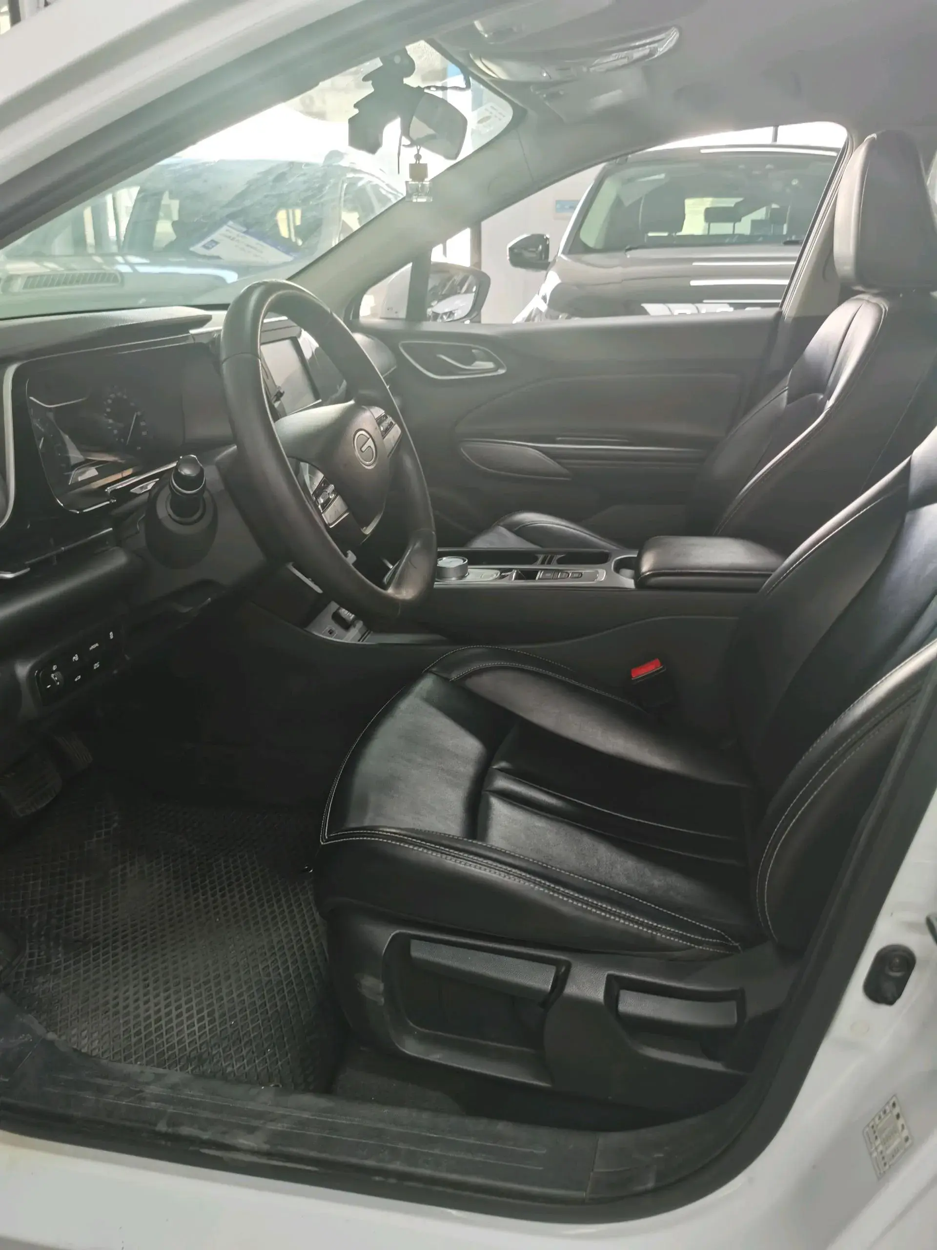 2020 AION S thumbnail 3