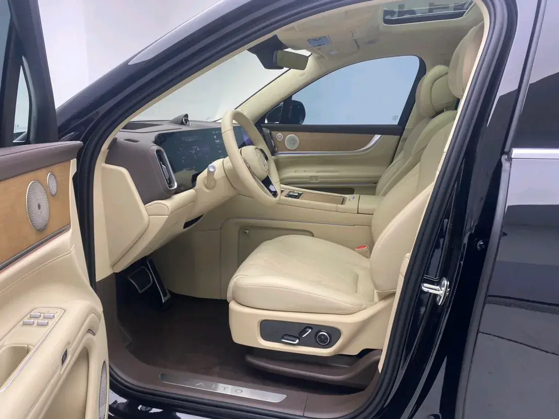 2024 AITO AITO thumbnail 2