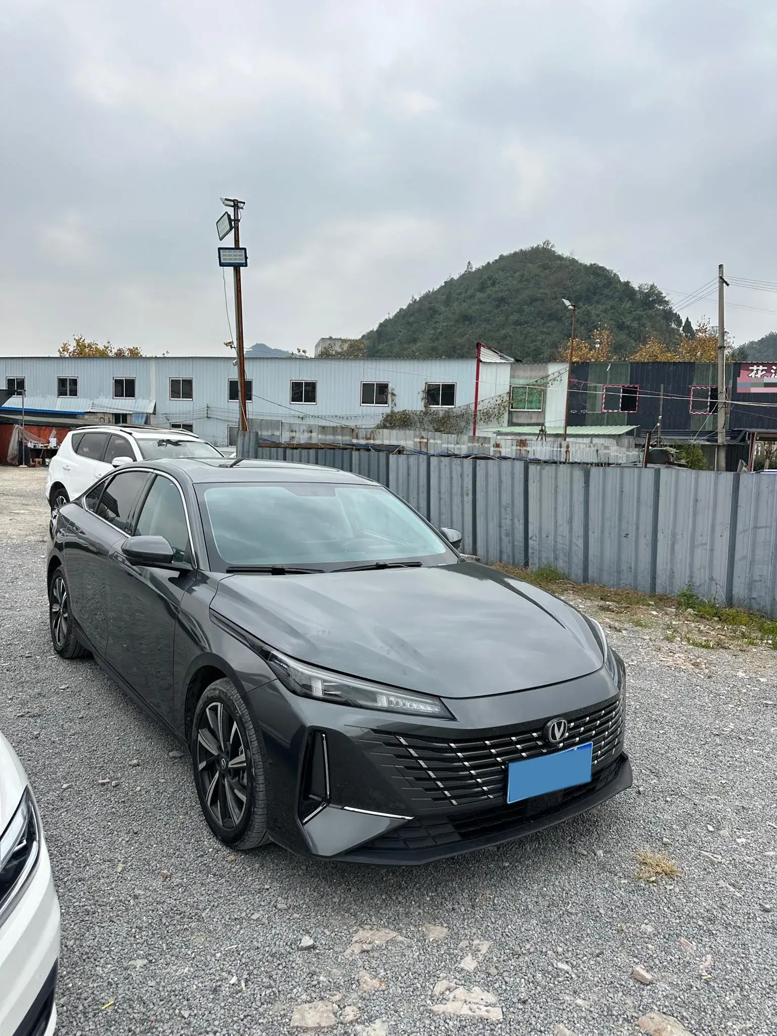 2025 CHANGAN EADO thumbnail 2