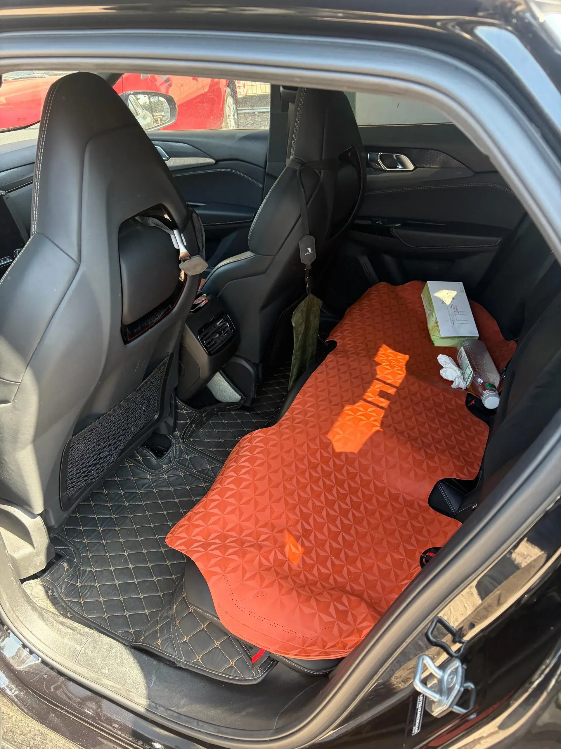 2022 LYNK&CO 03 thumbnail 3