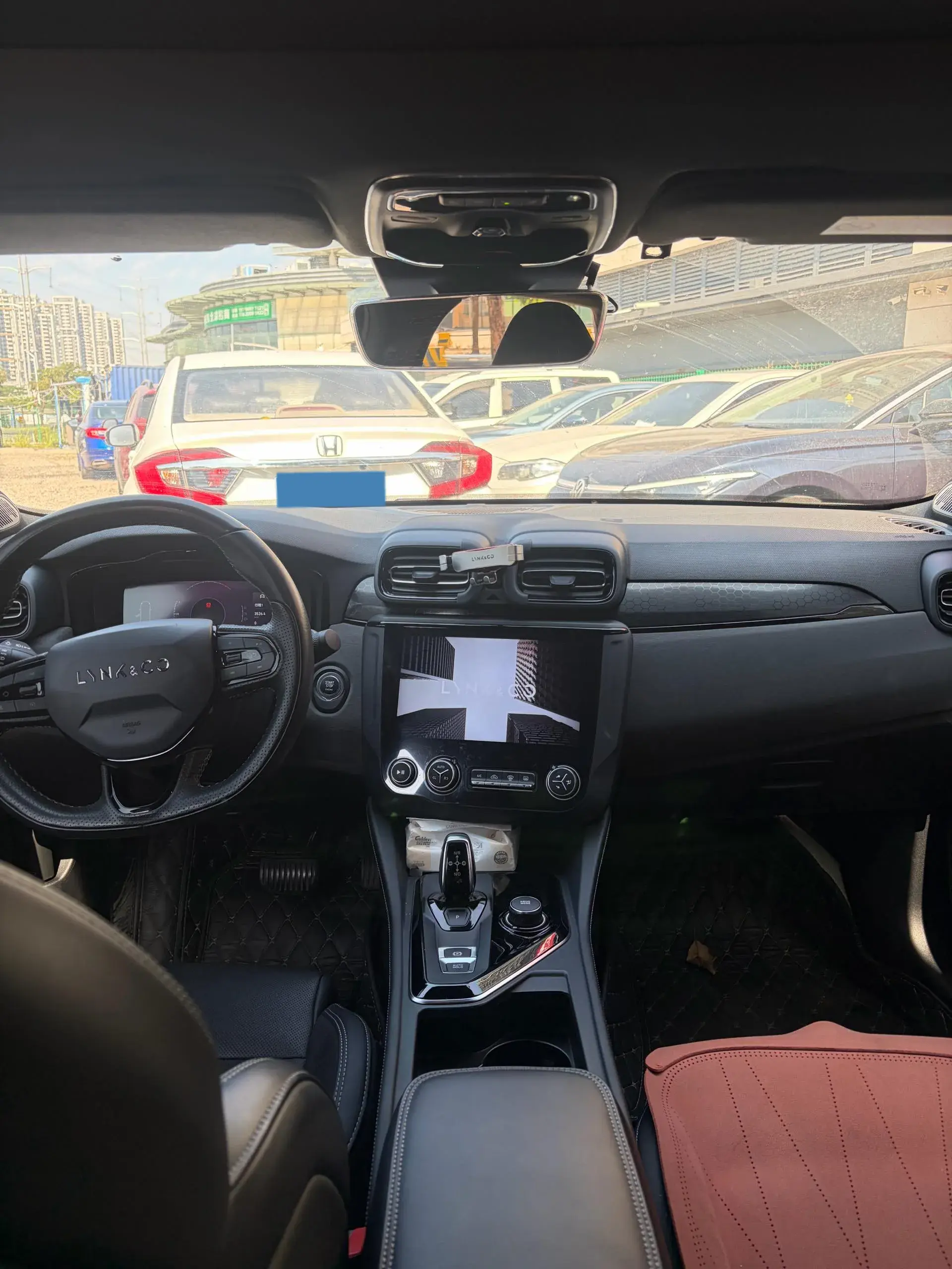 2022 LYNK&CO 03 thumbnail 4