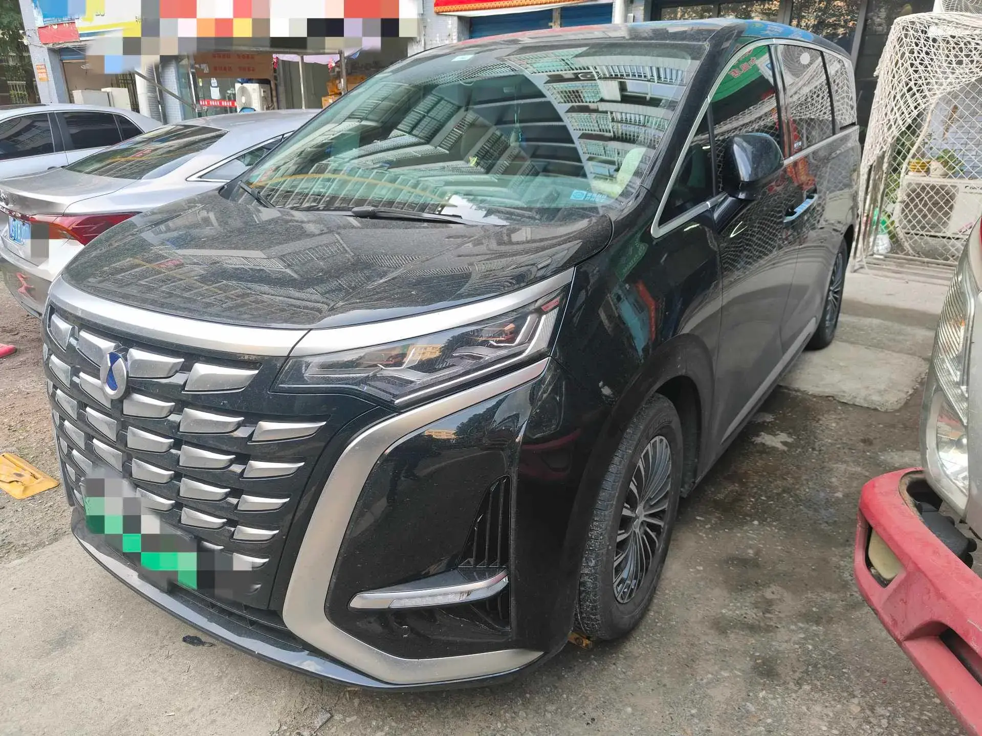 2023 DENZA D9 view 1