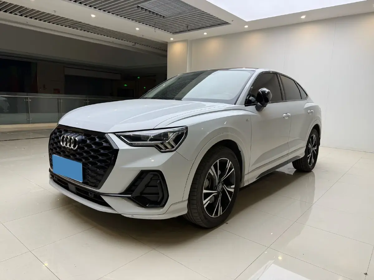2023 Audi Q3 Sportback 2.0T 186HP L4 7DCT