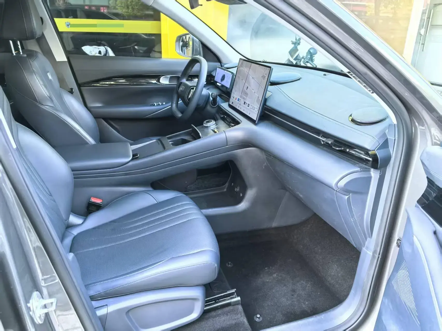 2024 GEELY GALAXY thumbnail 3