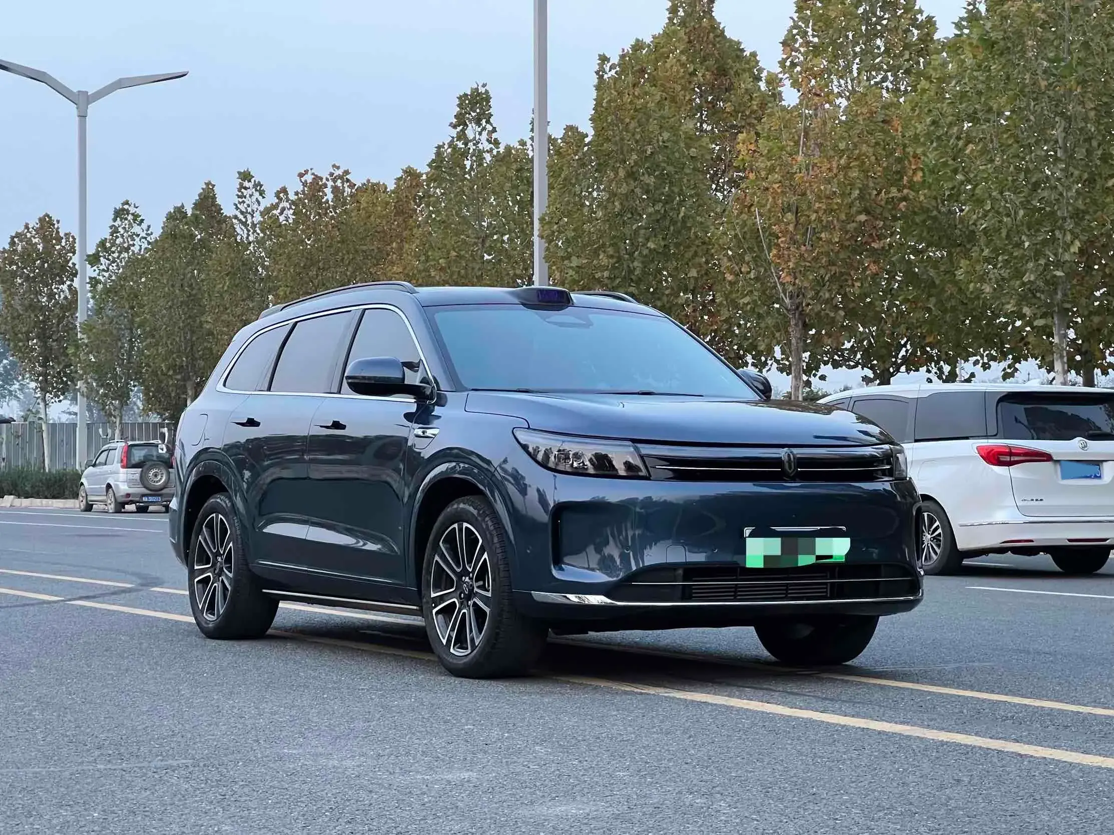 2024 AITO AITO thumbnail 3