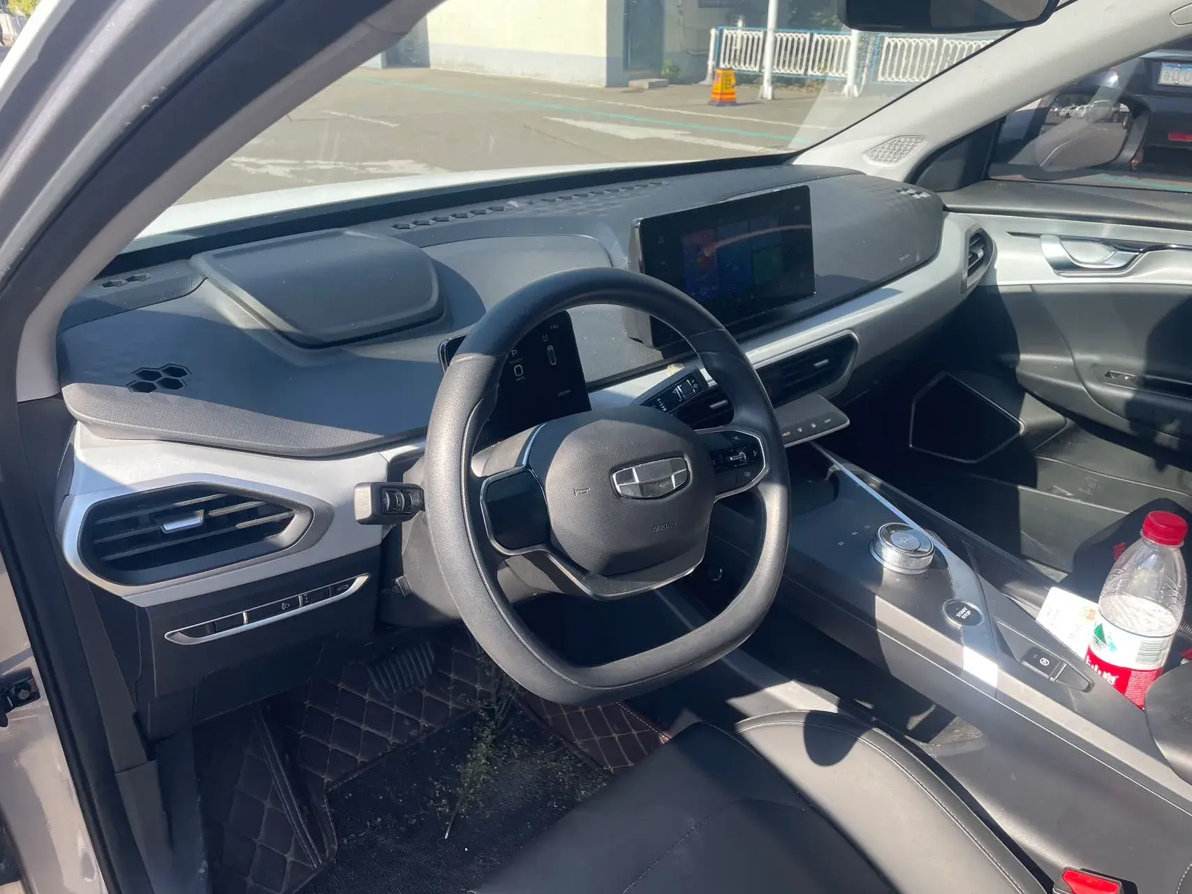 2024 GEOMETRY A thumbnail 2