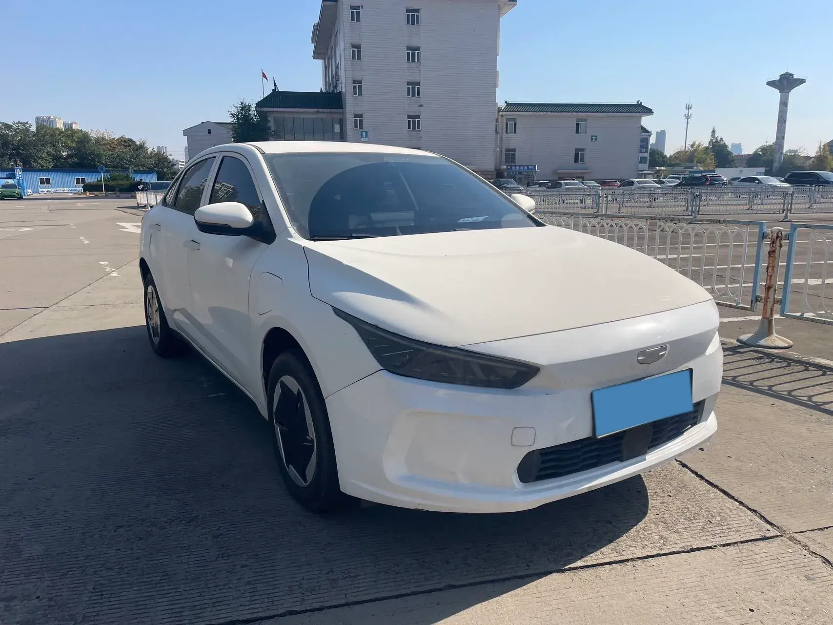 2024 GEOMETRY A thumbnail 3