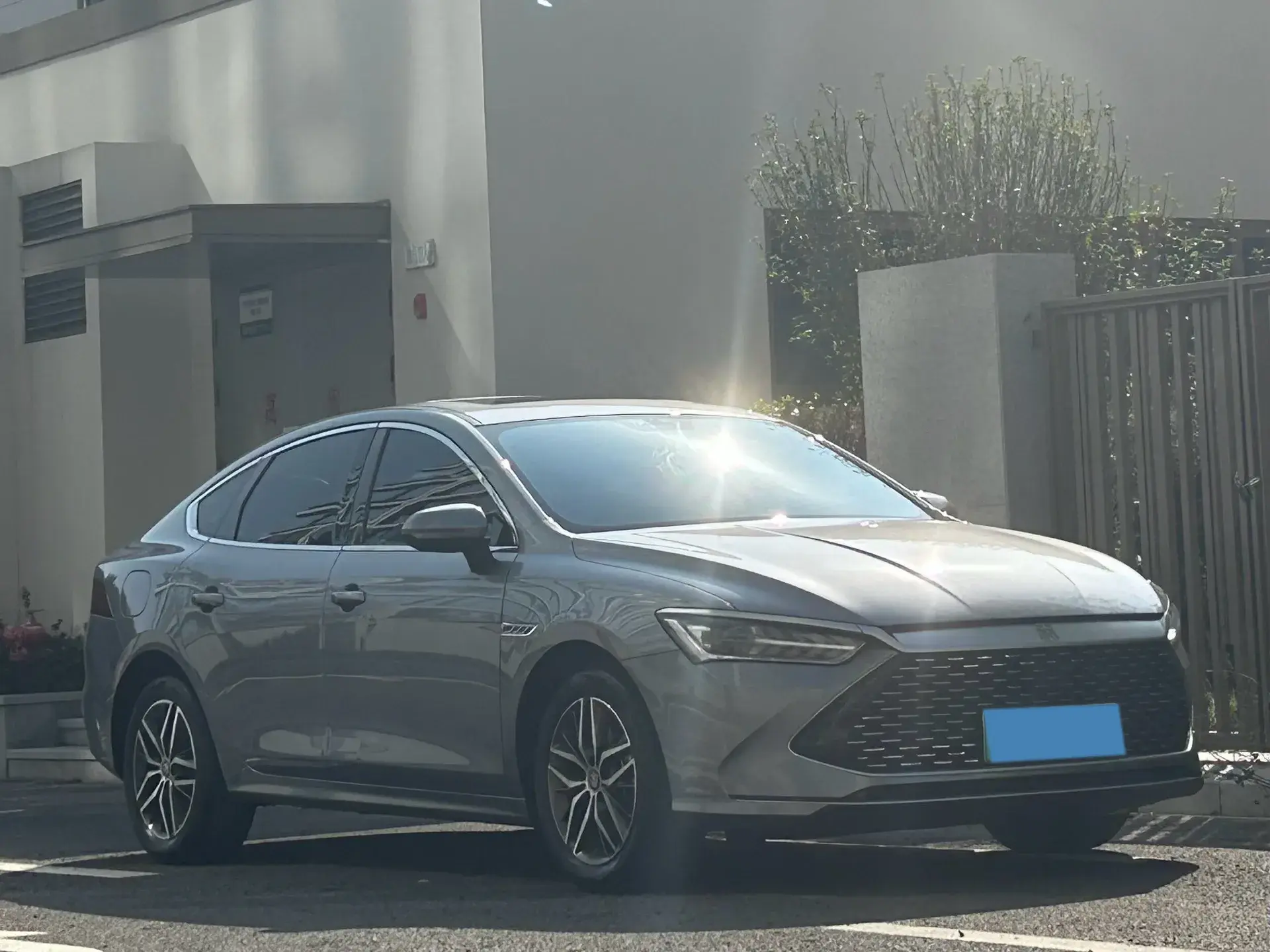 2021 BYD QIN thumbnail 4