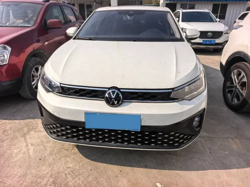 2025 VOLKSWAGEN LAVIDA thumbnail 2