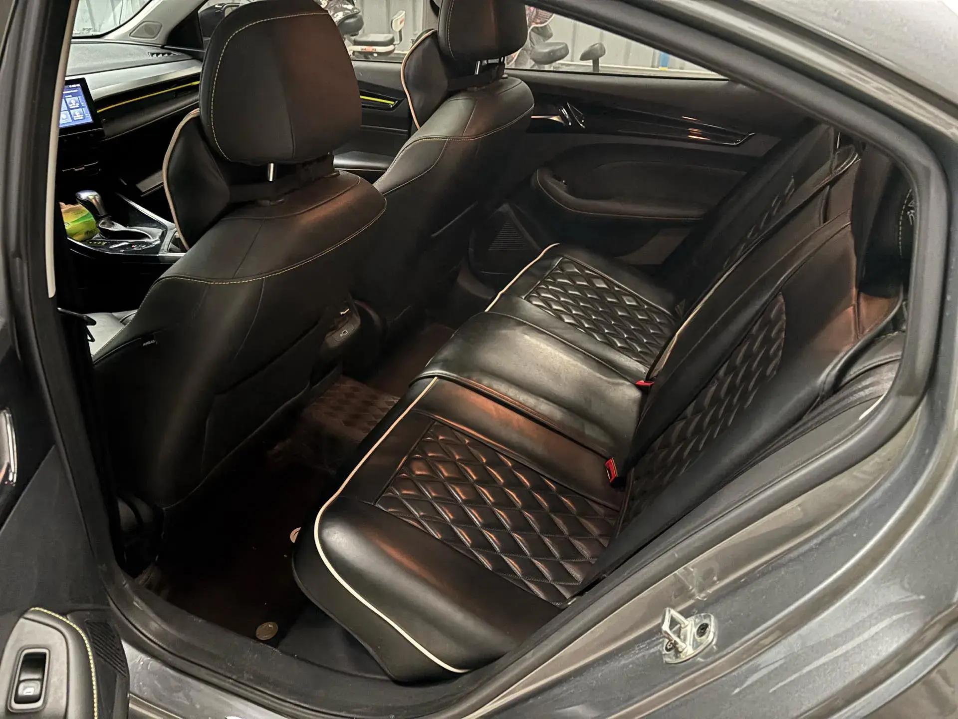 2021 ROEWE I5 thumbnail 4