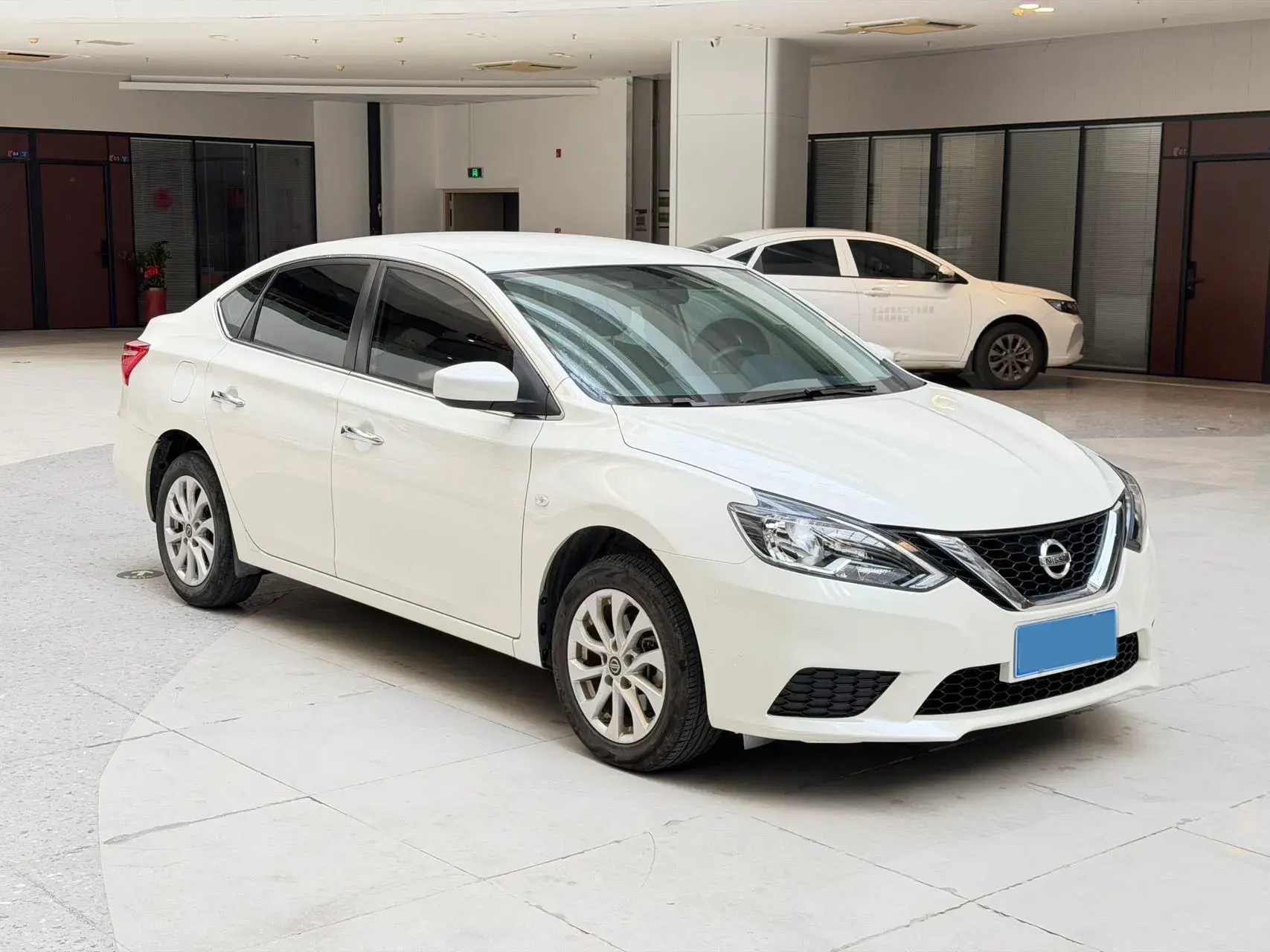 2022 NISSAN SYLPHY thumbnail 3