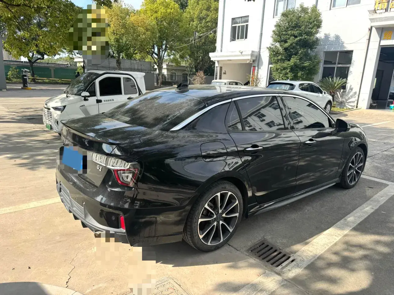 2021 LYNK&CO 03 thumbnail 4