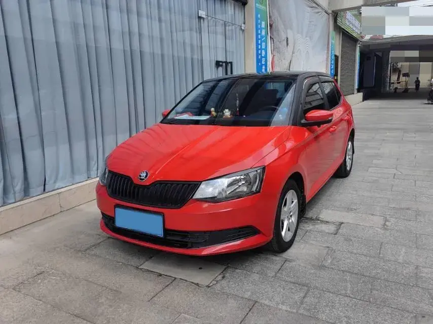 2017 Skoda Fabia 1.4L 90HP L4 6AT