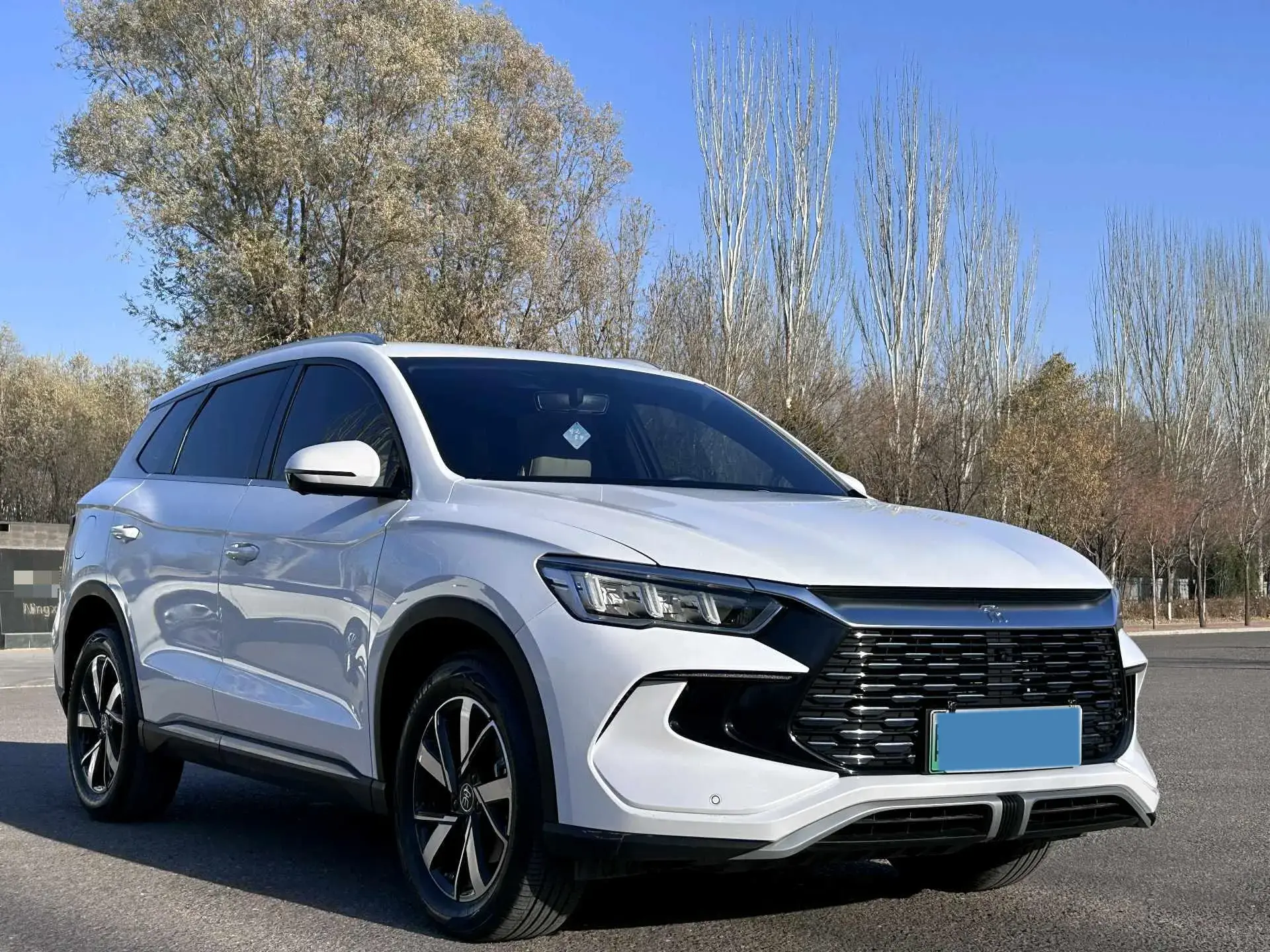 2024 BYD SONG thumbnail 3