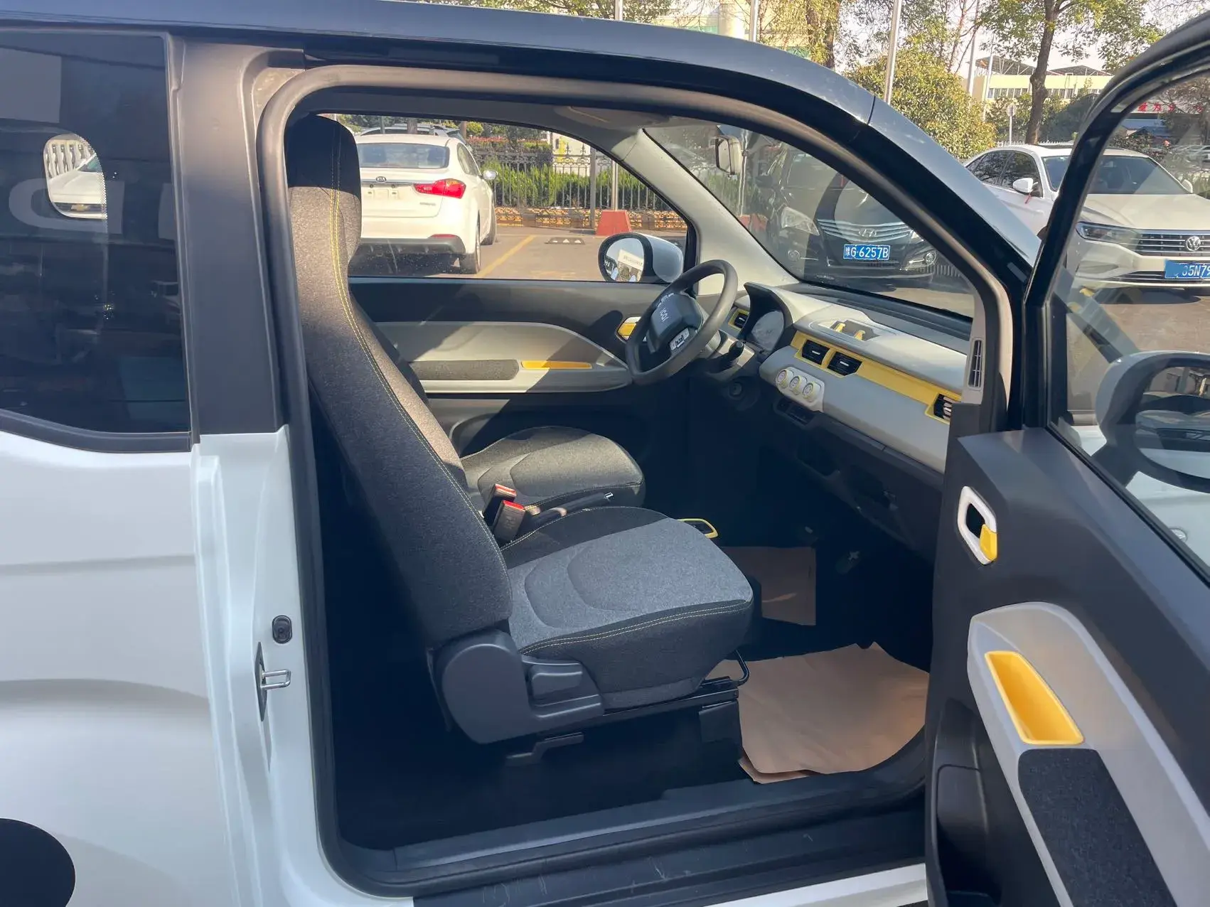 2022 CHERY QQ thumbnail 3