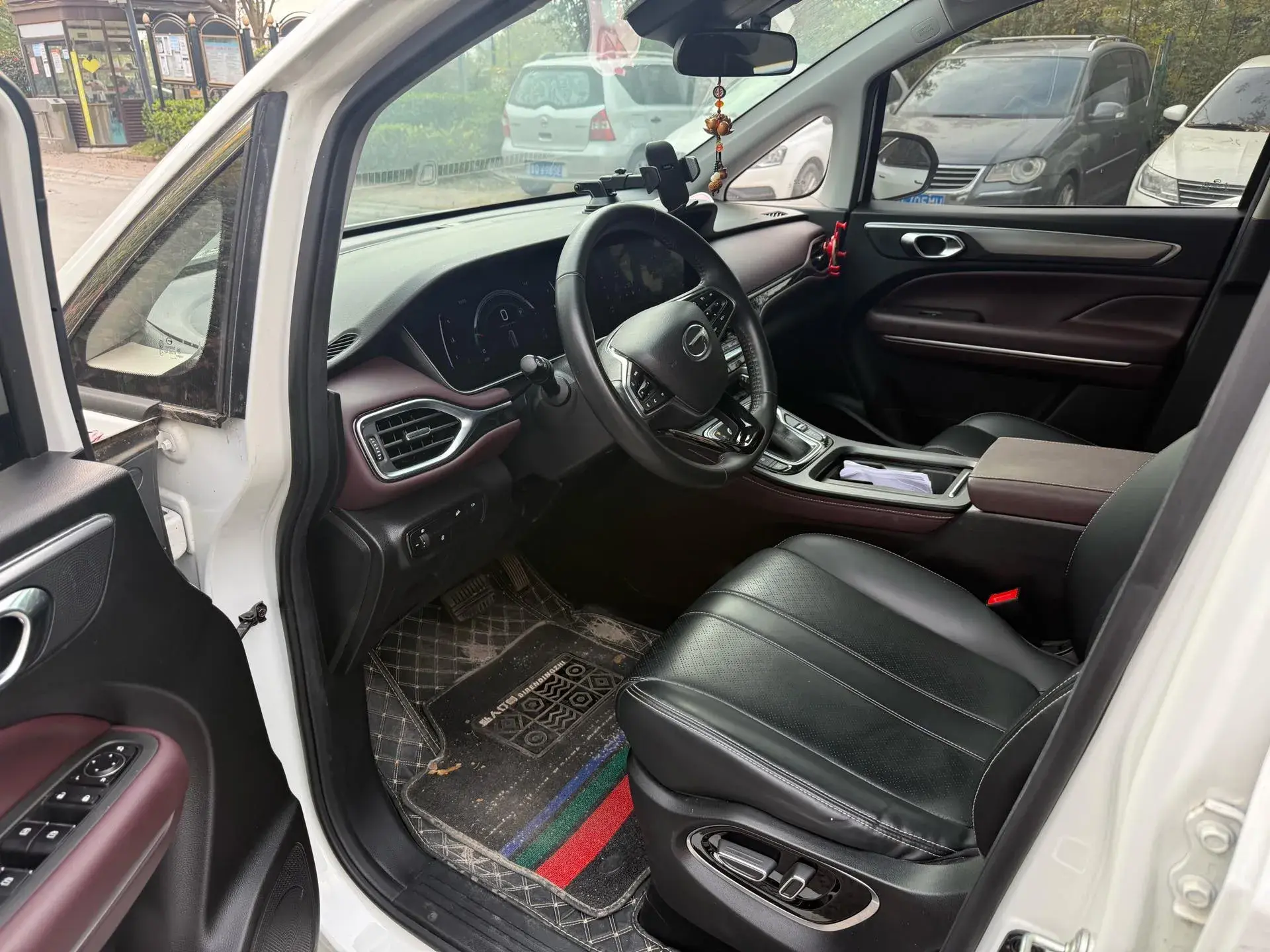 2021 GAC TRUMPCHI thumbnail 4