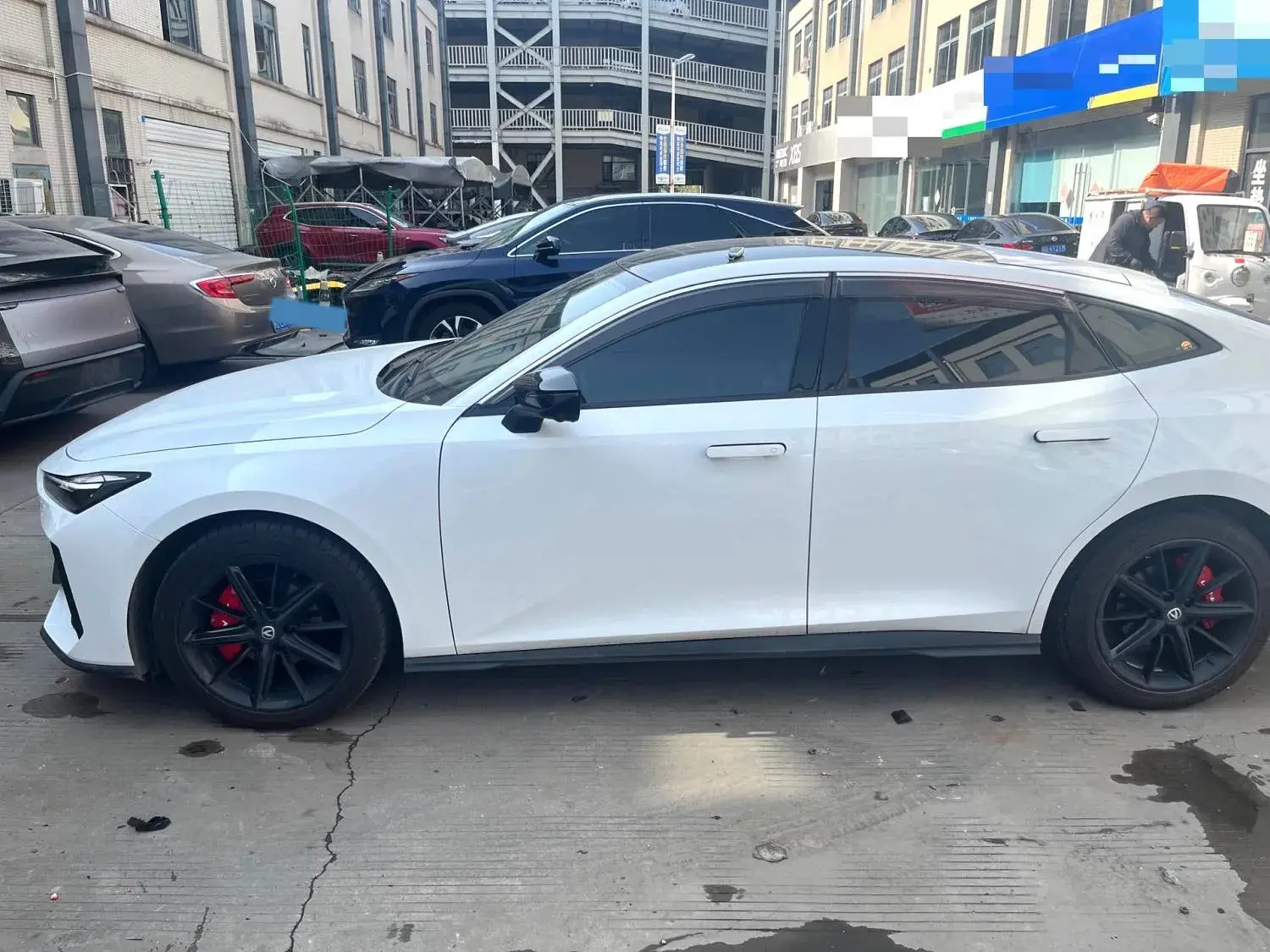 2023 CHANGAN UNI-V thumbnail 2