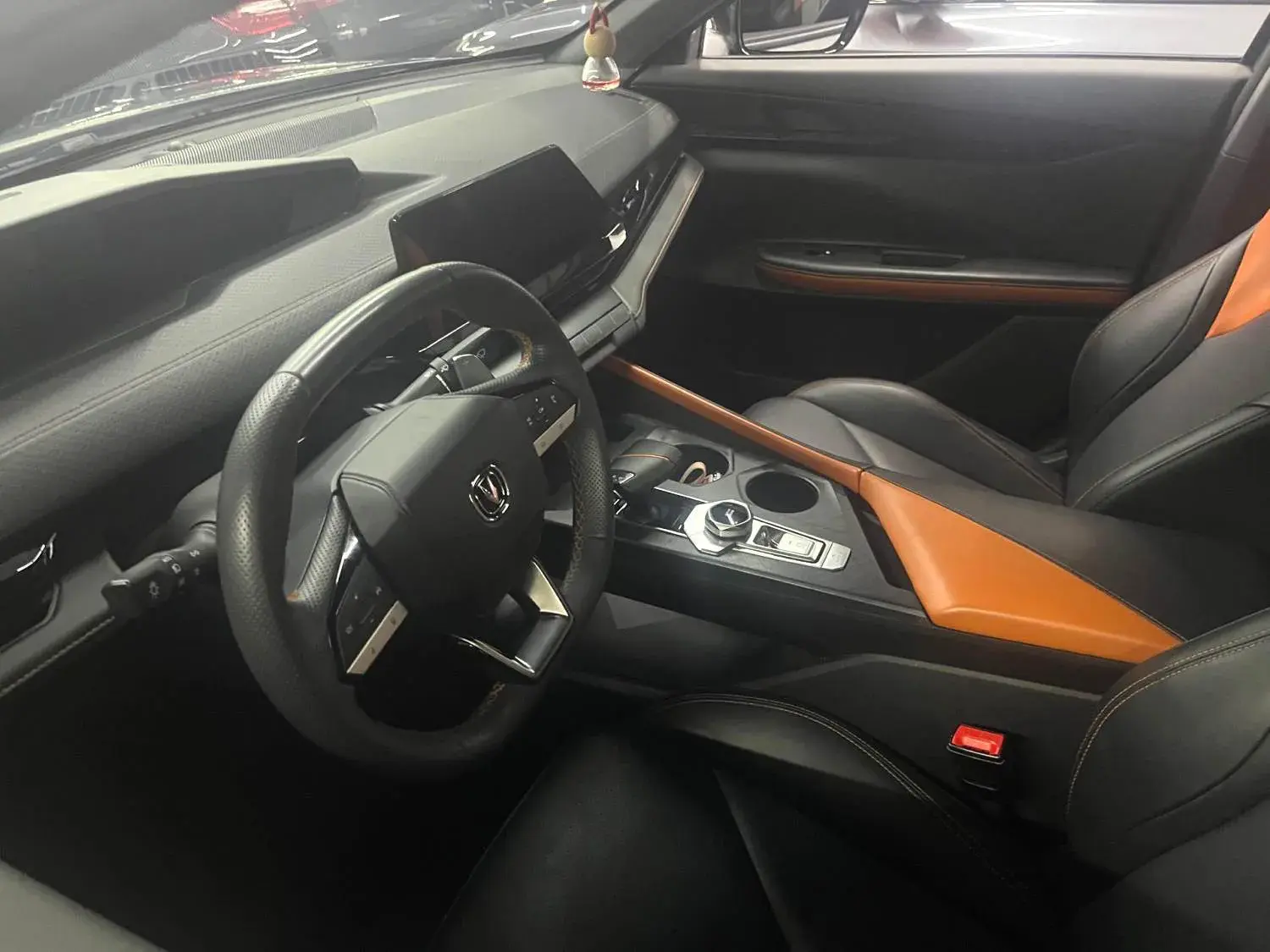 2022 CHANGAN UNI-V thumbnail 3