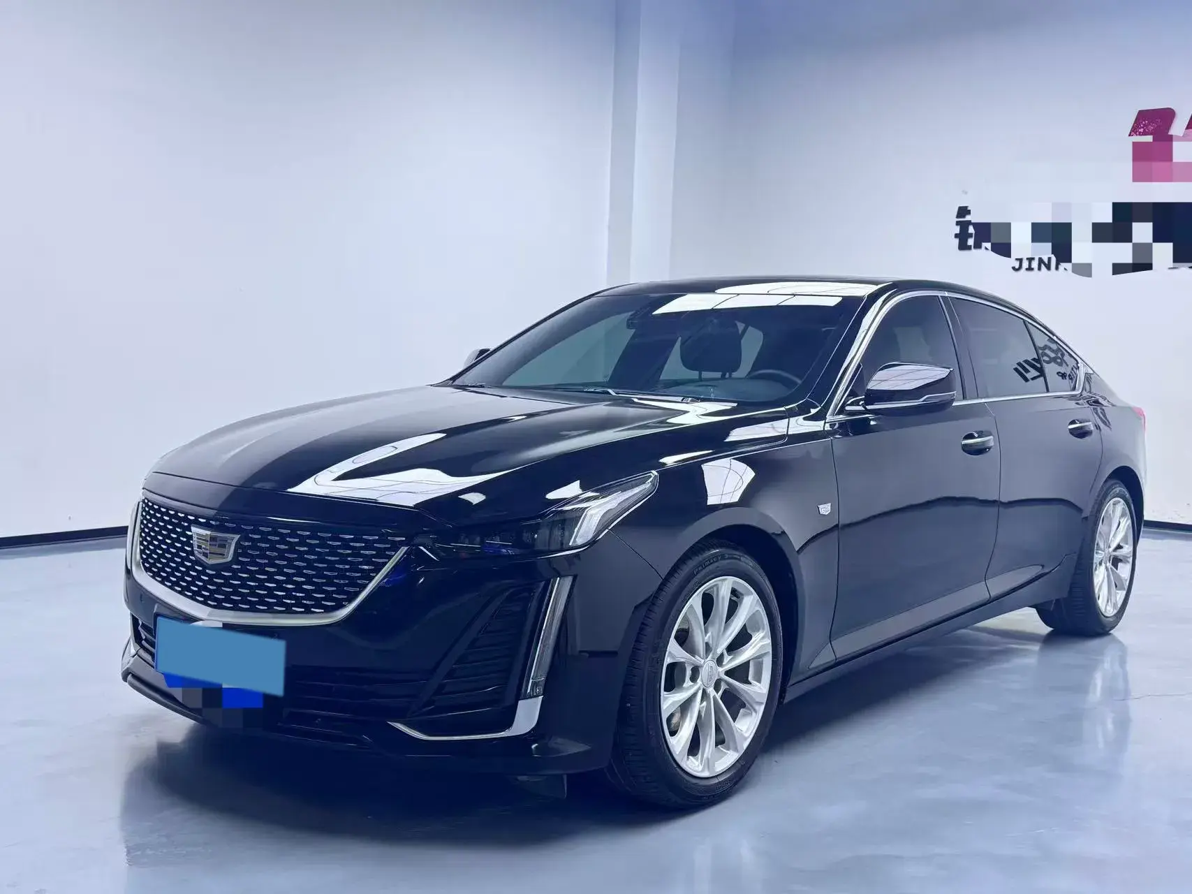 2022 CADILLAC CT5 view 1