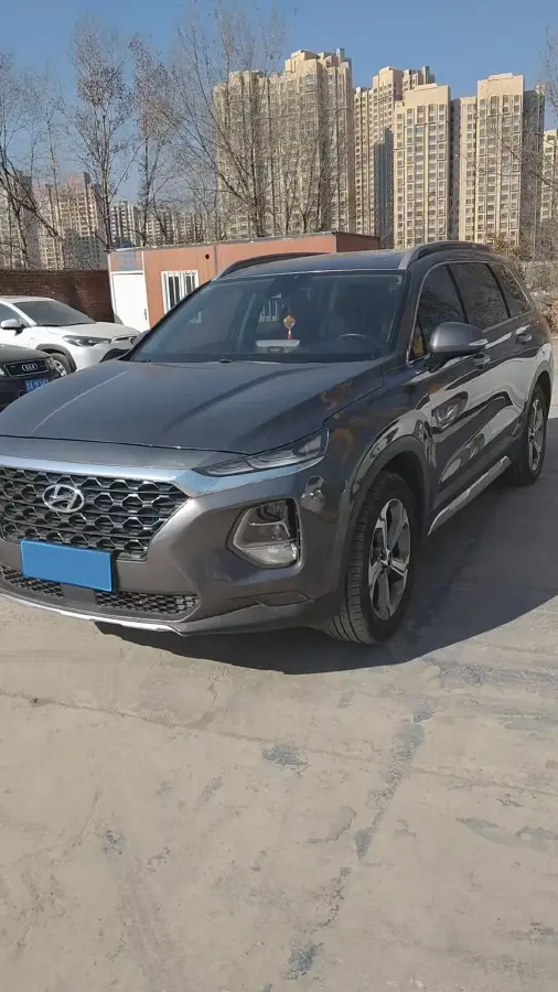 2019 Hyundai Santafe 2.0T 240HP L4 8AT
