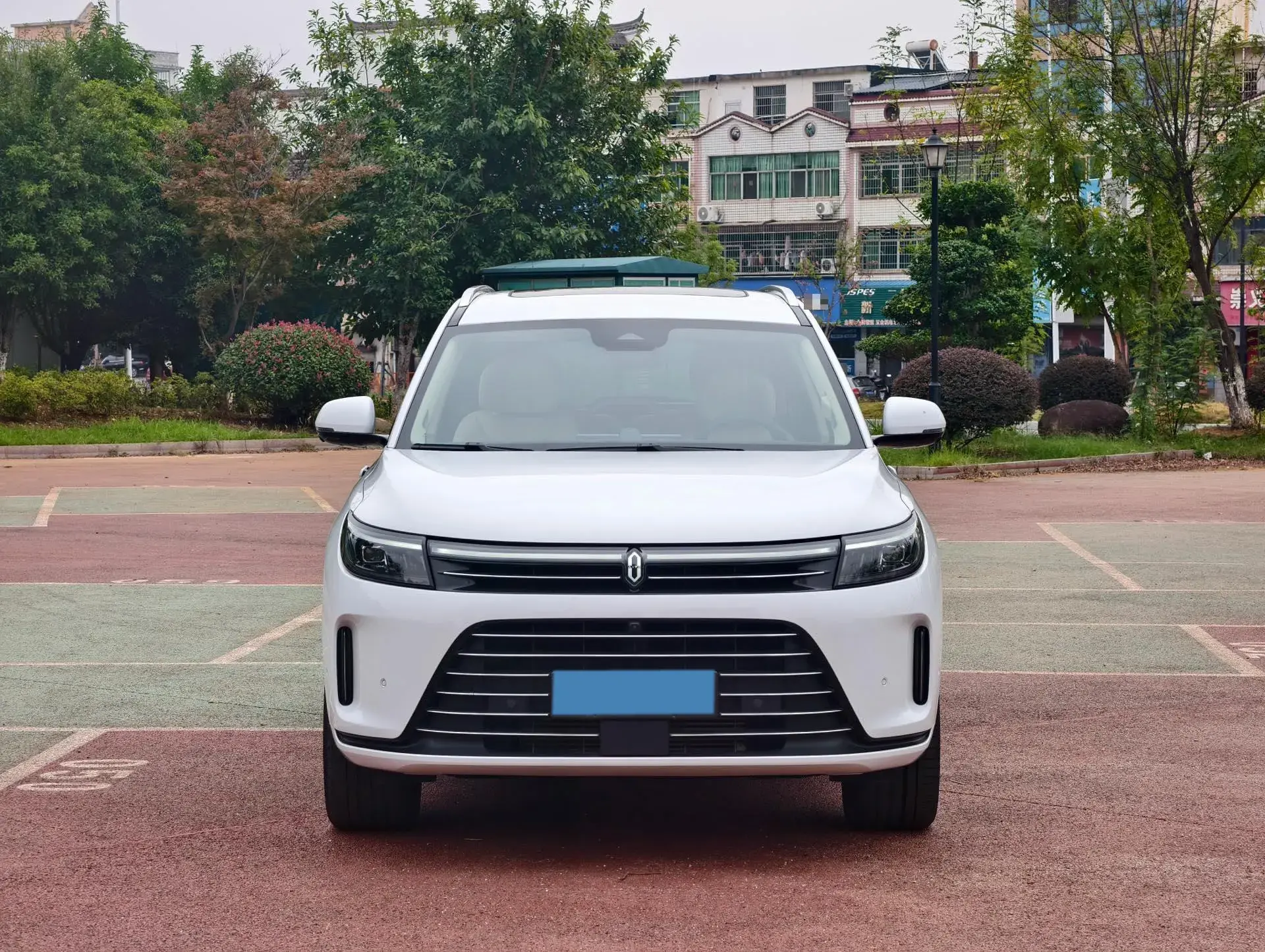 2022 AITO AITO thumbnail 2