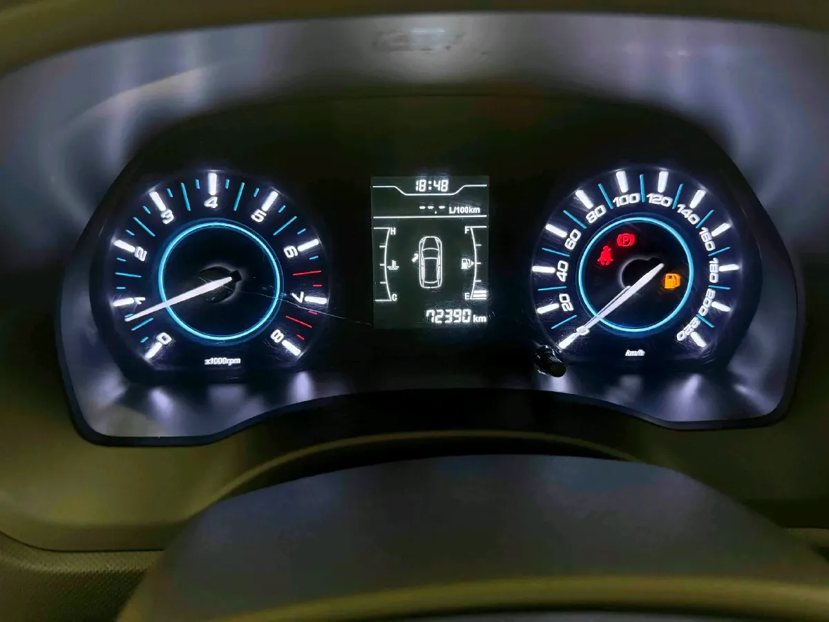 2016 Chery Tiggo 3 1.6L 126HP L4 5MT,autocango,china used car exporter,china ev exporter,chinese used car exporter,chinese used ev exporter