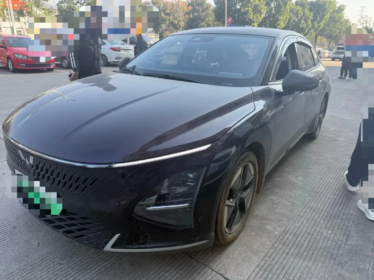 2024 WuLing XingGuang 1.5L 106HP L4 E-CVT PHEV 20.5KWH