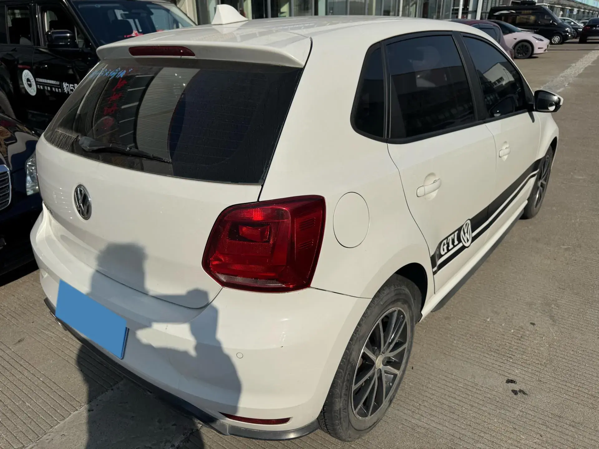 2018 VOLKSWAGEN POLO thumbnail 2