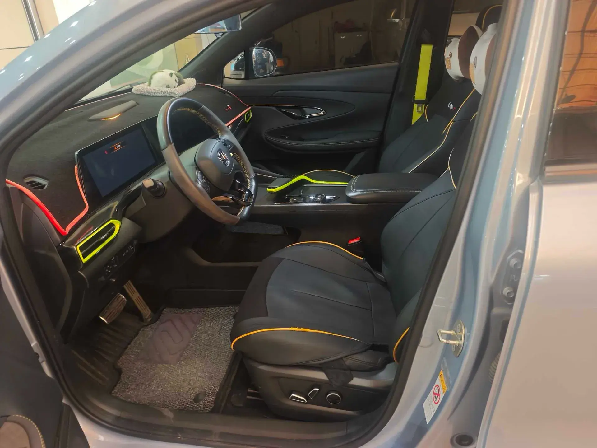 2022 CHANGAN UNI-T thumbnail 4