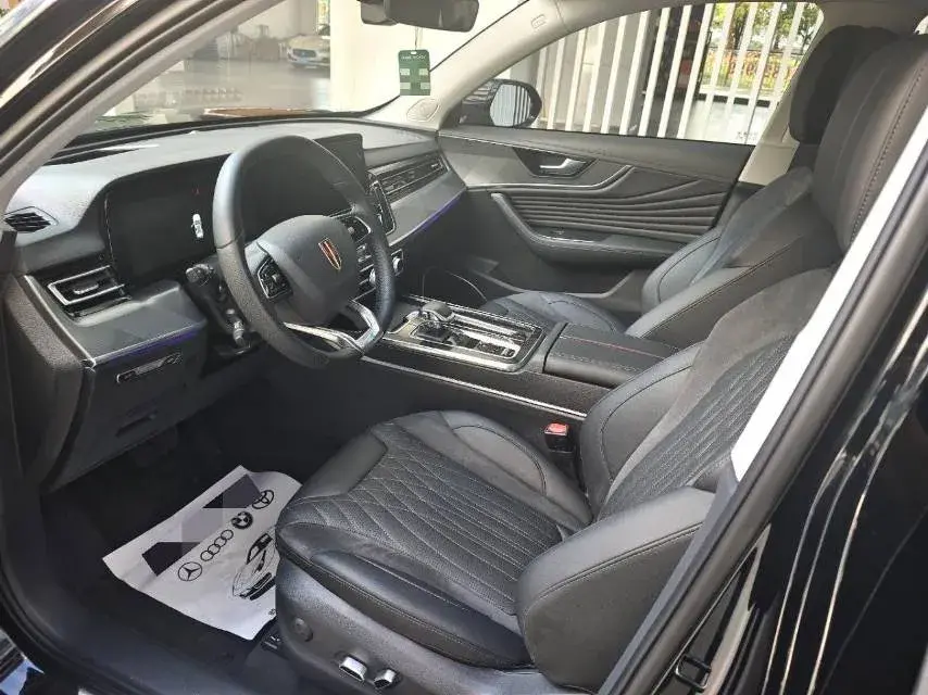 2023 HONGQI HS5 thumbnail 3