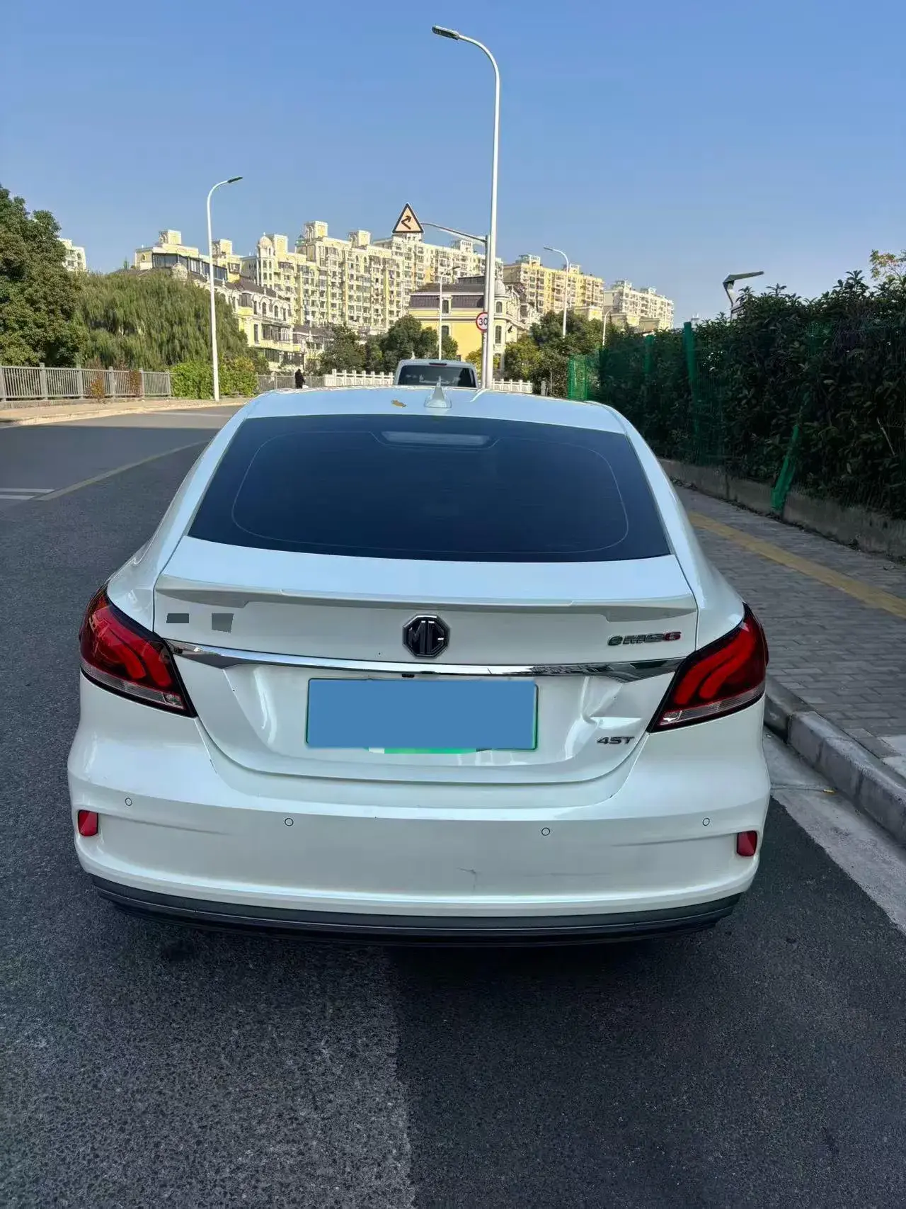 2018 MG 6 thumbnail 3