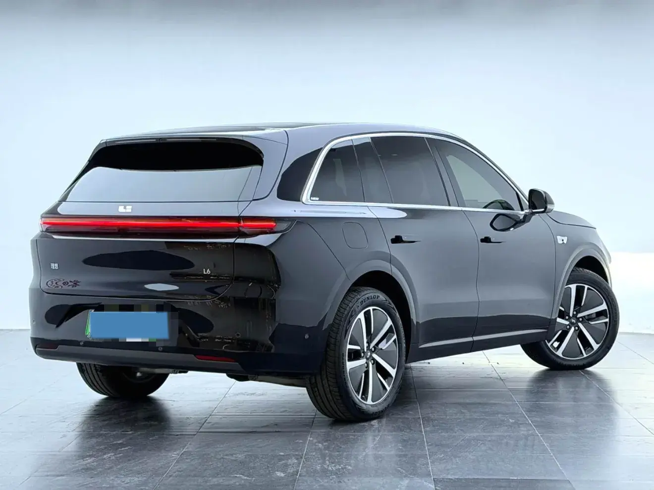 2024 LI L6 thumbnail 4