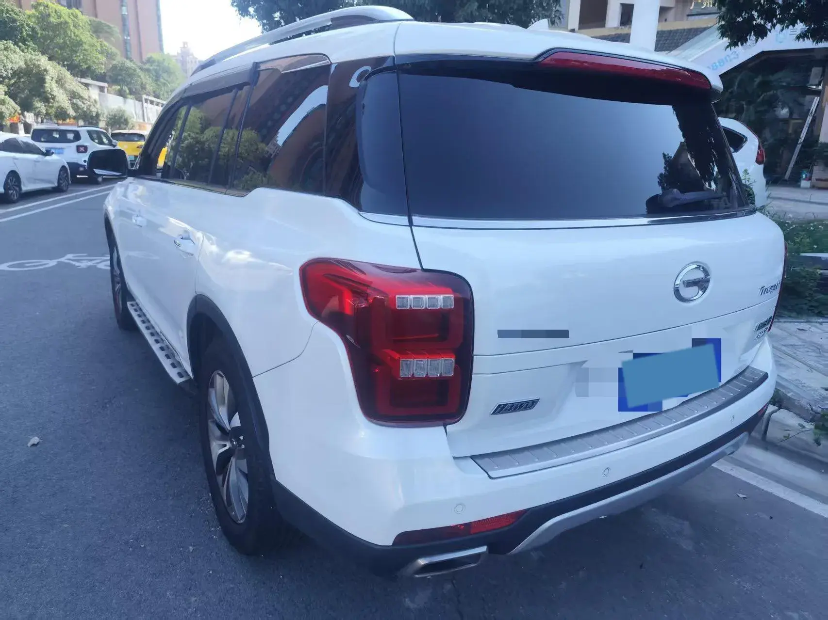 2017 GAC TRUMPCHI thumbnail 4