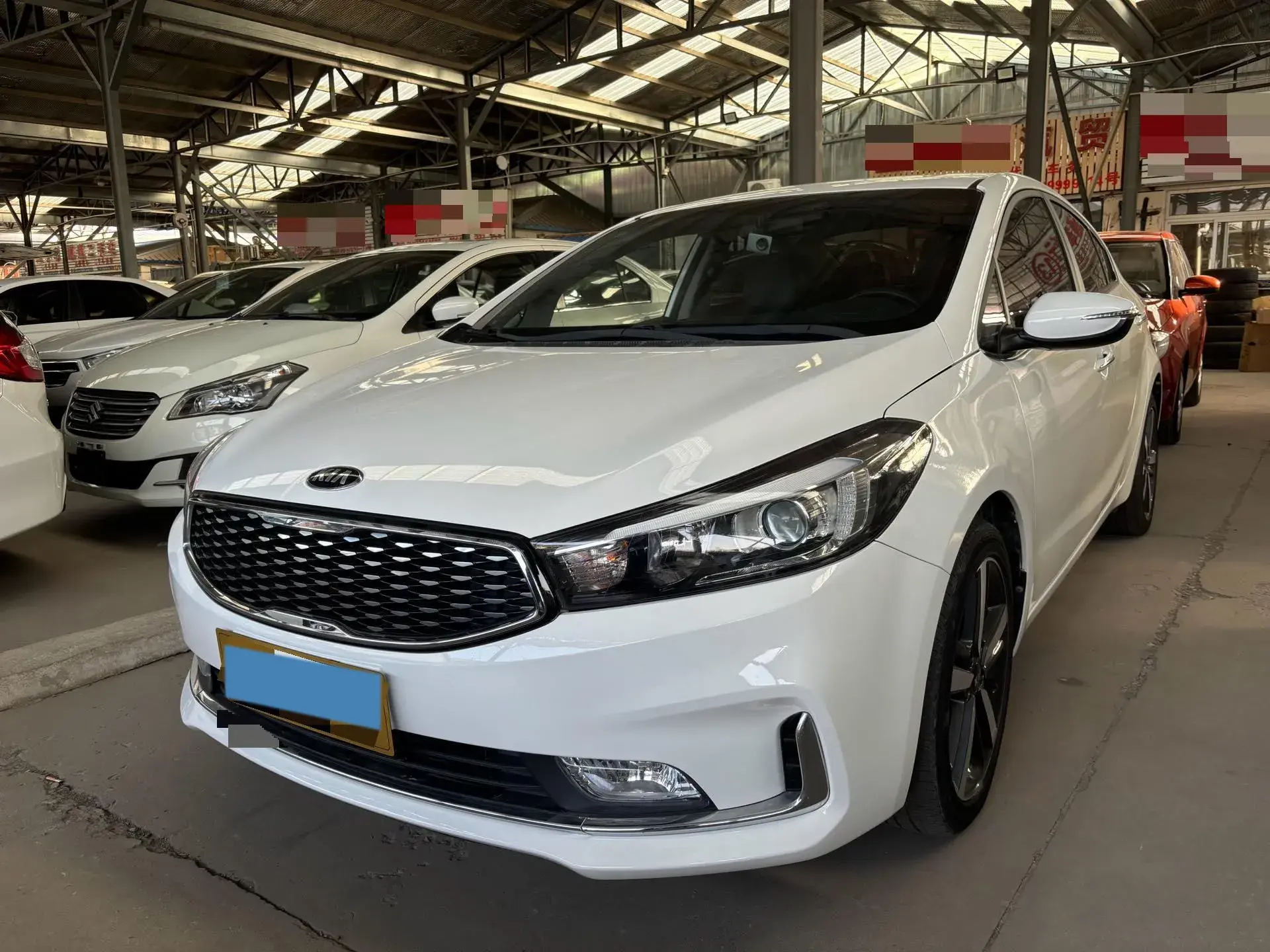 2016 KIA K3 view 1