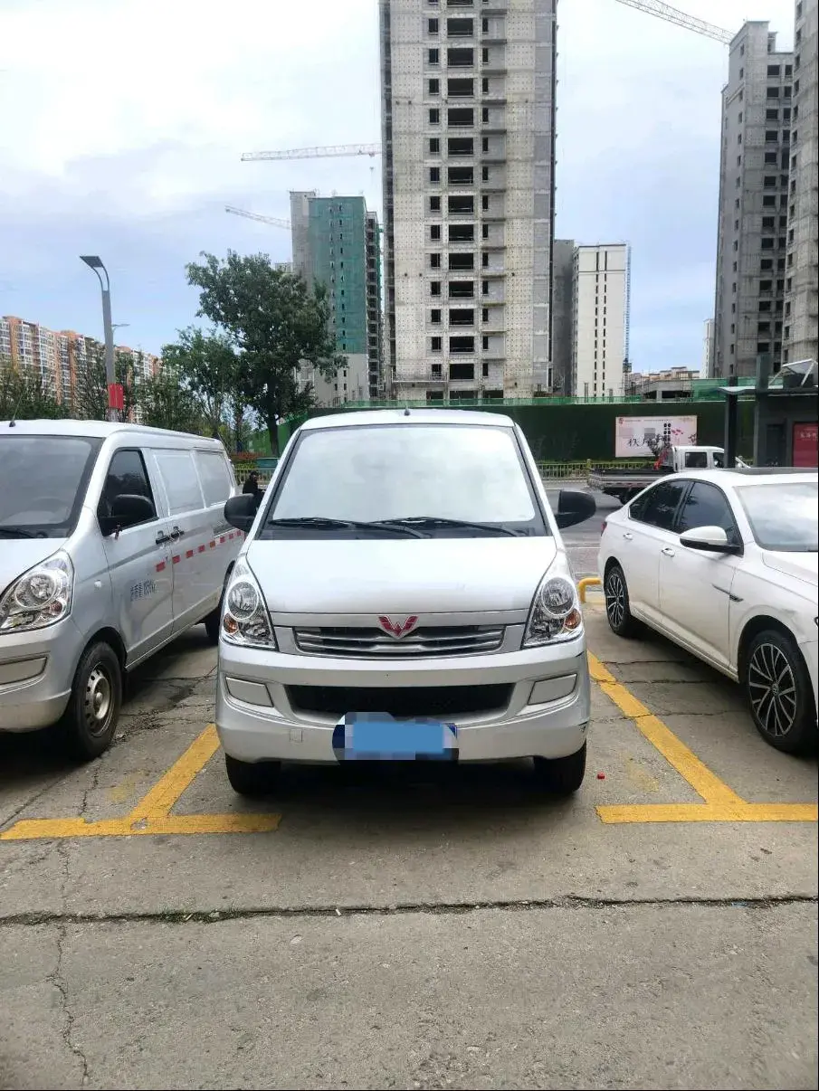 2022 WULING RONGGUANG thumbnail 2