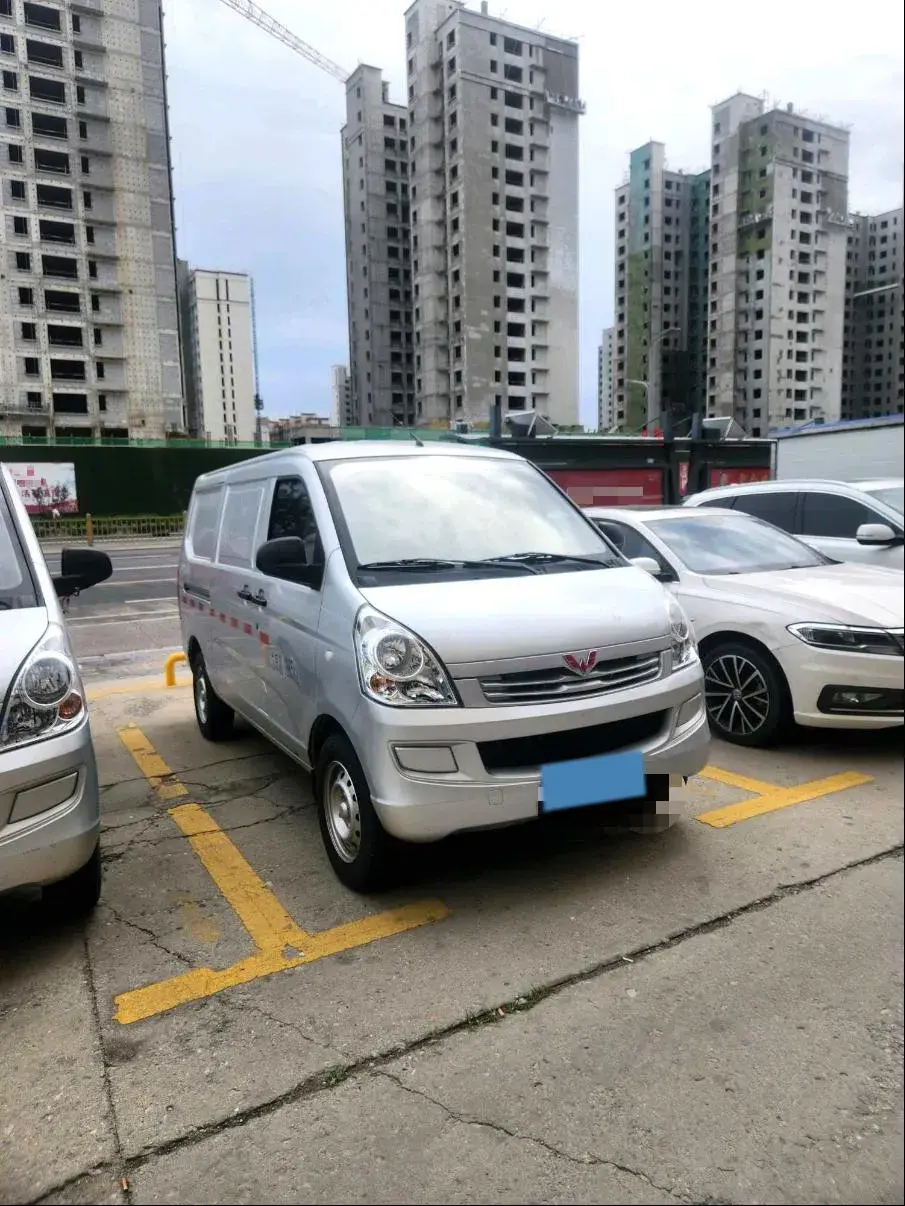 2022 WULING RONGGUANG thumbnail 3