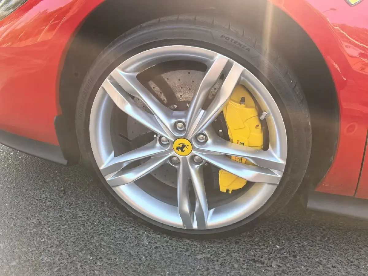 2021 Ferrari 296 3.0T 663HP V6 8DCT PHEV 7.45KWH,autocango,china used car exporter,china ev exporter,chinese used car exporter,chinese used ev exporter