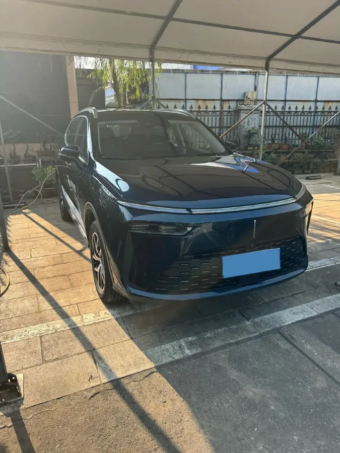 2022 WEY Latte 1.5T 156HP L4 2DHT PHEV 34KWH,autocango,china used car exporter,china ev exporter,chinese used car exporter,chinese used ev exporter