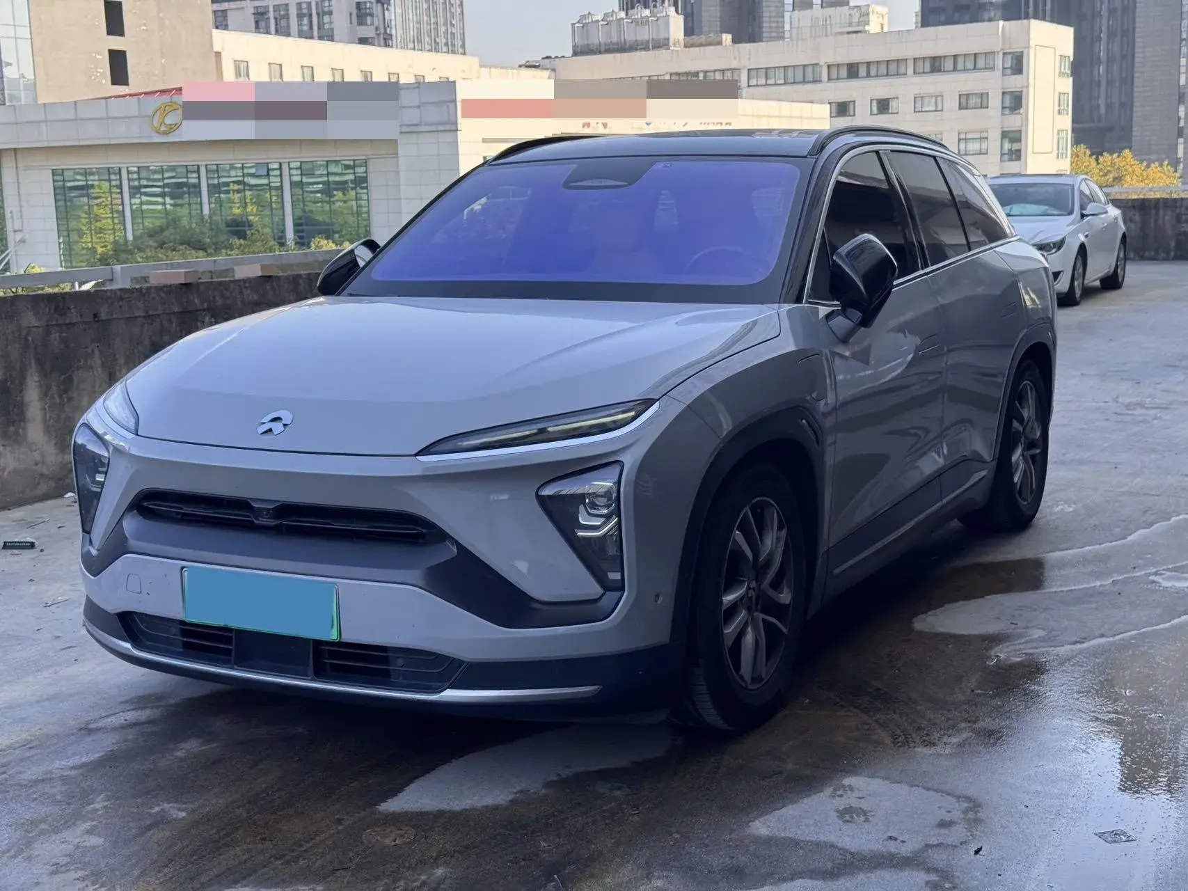 2020 NIO ES6 view 1