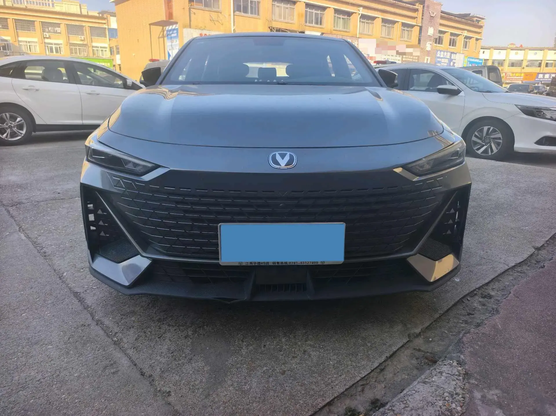 2022 CHANGAN UNI-V thumbnail 2