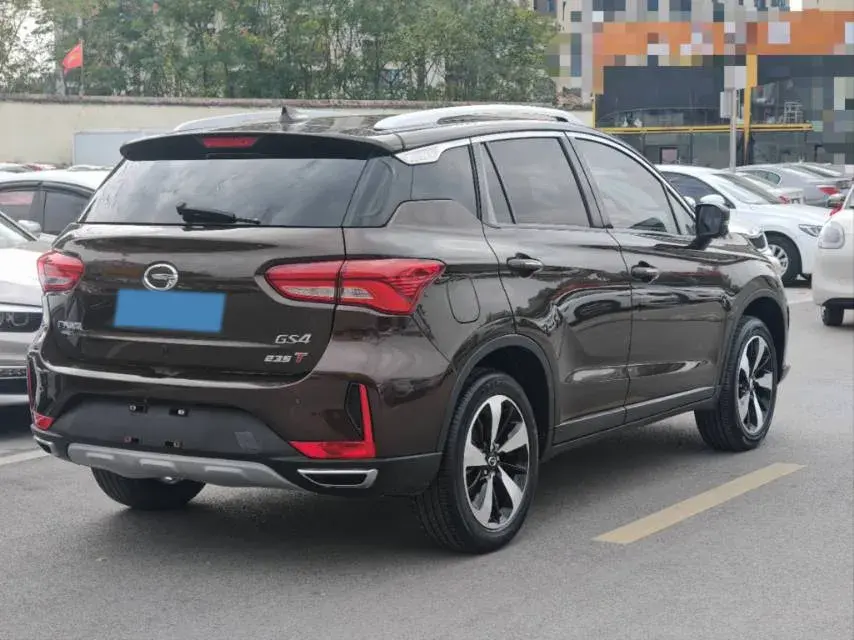 2018 GAC TRUMPCHI thumbnail 3