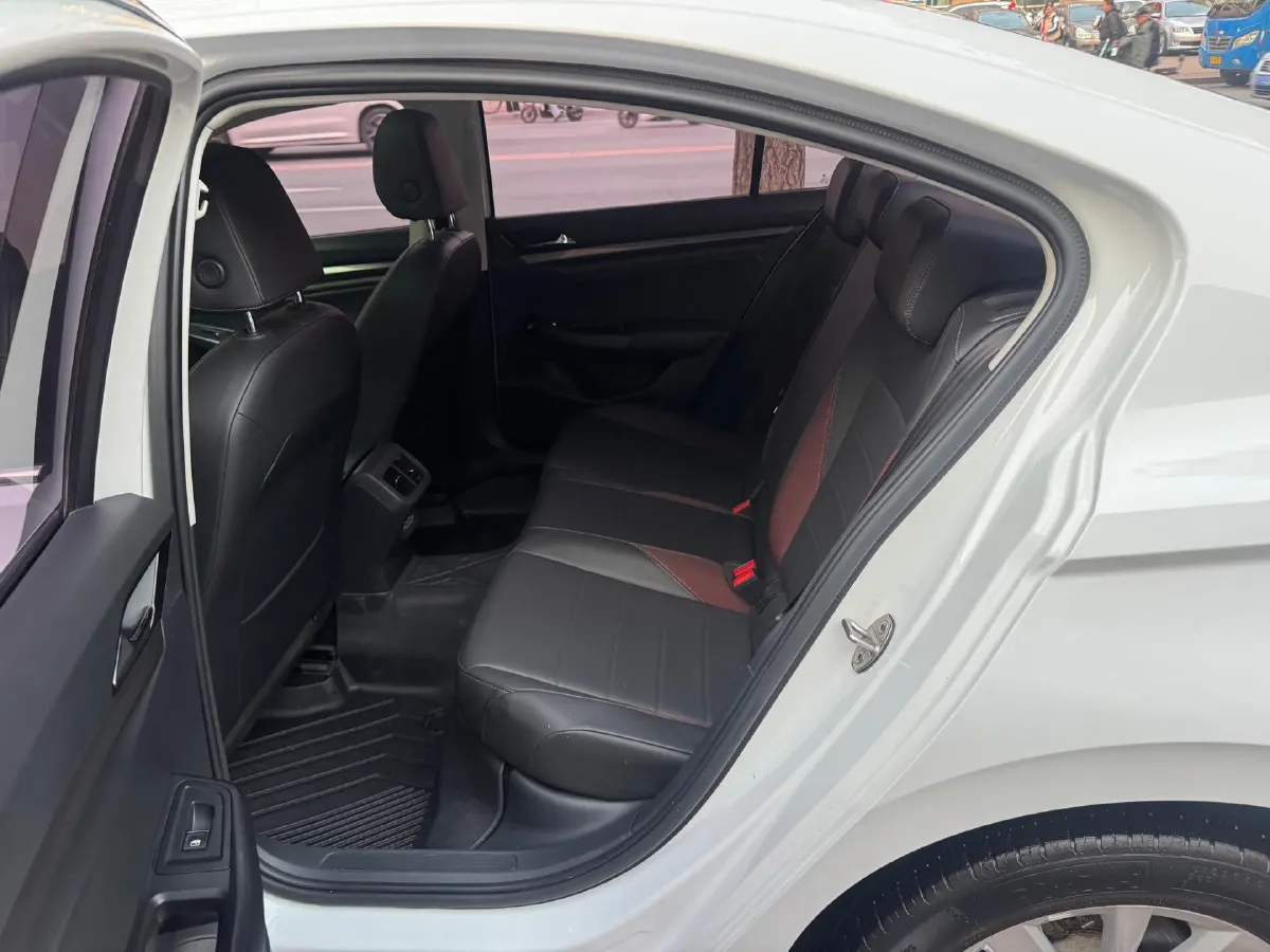 2019 Volkswagen Bora 1.5L 116HP L4 5MT,autocango,china used car exporter,china ev exporter,chinese used car exporter,chinese used ev exporter