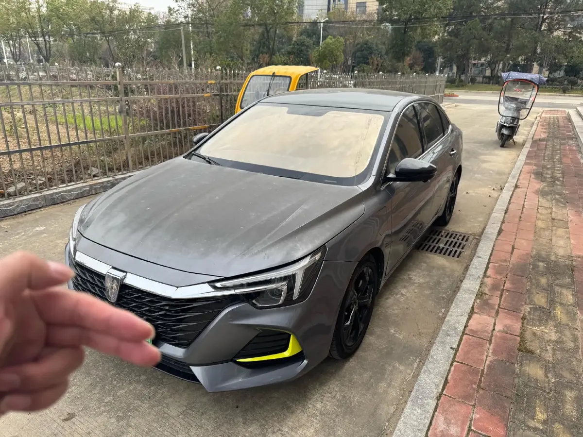 2021 Roewe i6 MAX 1.5T 169HP L4 AMT PHEV