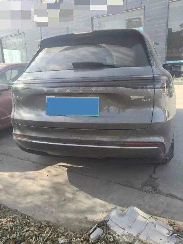 2025 Geely Galaxy Starship 7 1.5L 112HP L4 1DHT PHEV 19.09KWH,autocango,china used car exporter,china ev exporter,chinese used car exporter,chinese used ev exporter