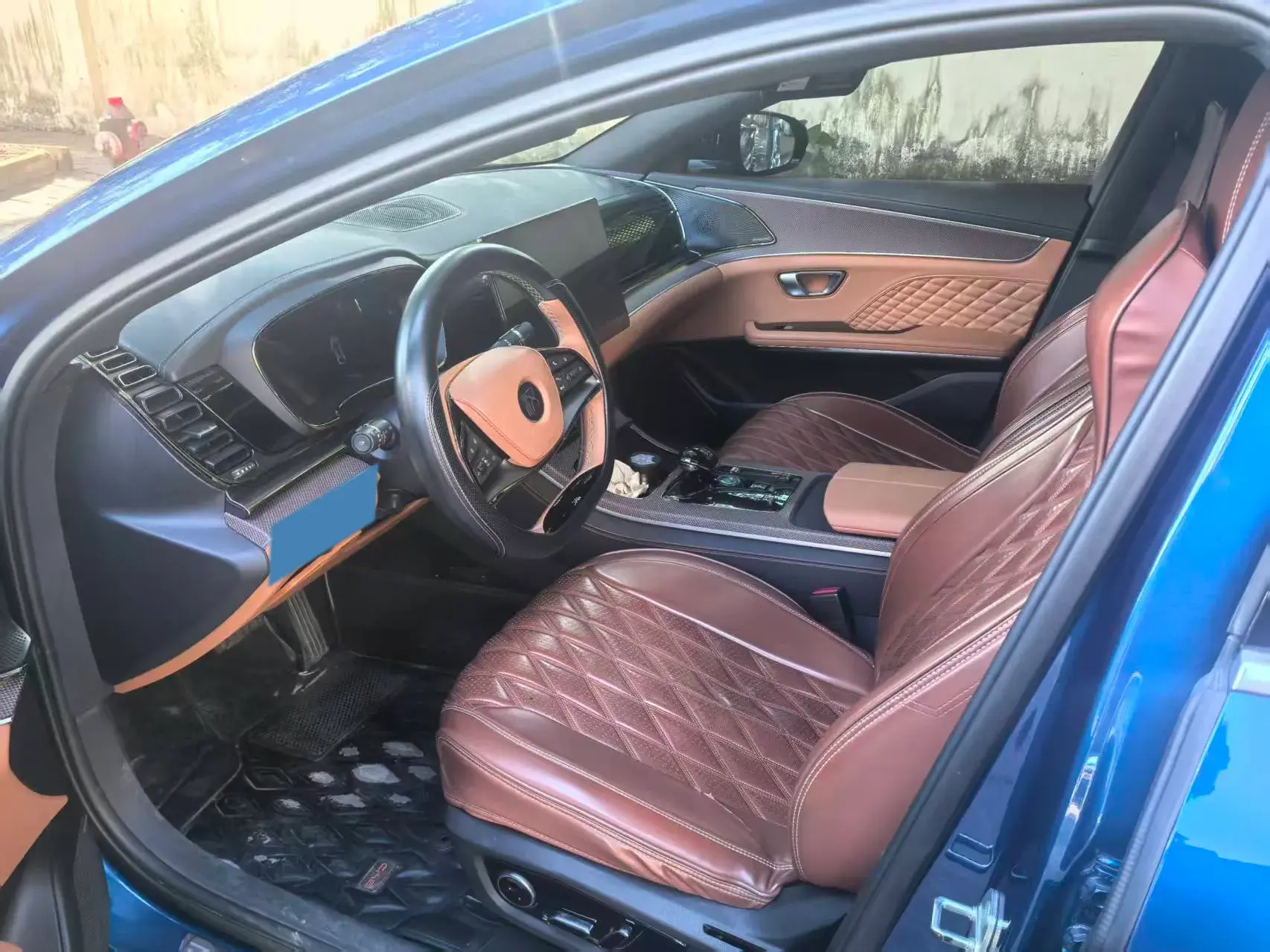 2022 BYD HAN thumbnail 3