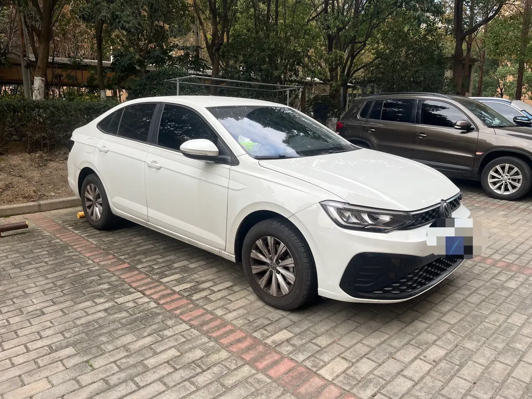 2025 VOLKSWAGEN LAVIDA thumbnail 2